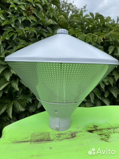 Фонарь уличный