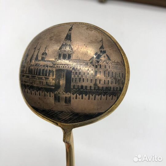 Старинная серебряная ложка 