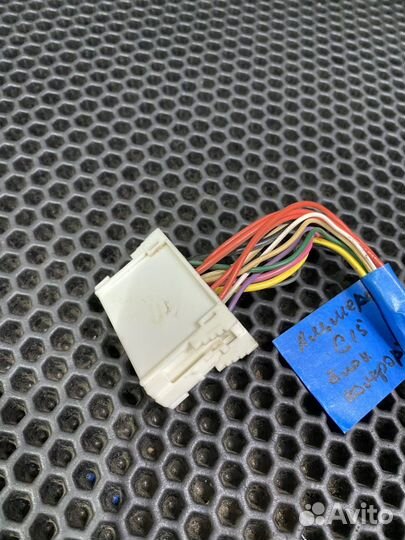 Разьем блока комфорта (белый) Nissan almera g15