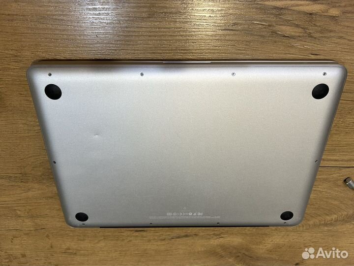 Apple MacBook Pro 13 Mid 2010