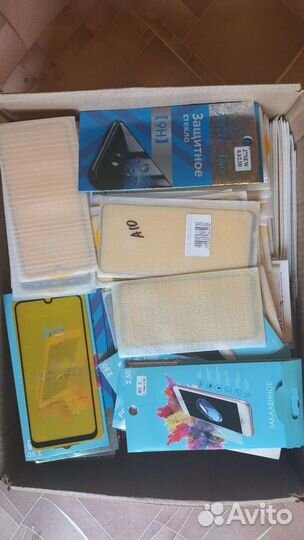 Защитное стекло на любой модель