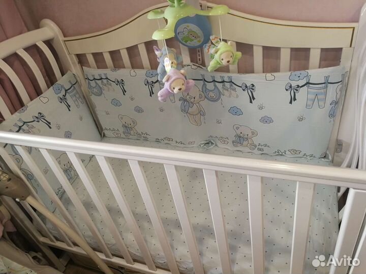 Комплект в кроватку с бортиками