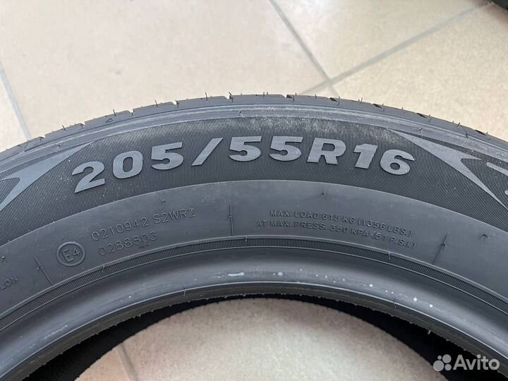 Tracmax X-Privilo TX5 205/55 R16 91V