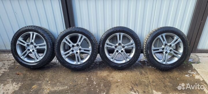 Bridgestone Blizzak Revo GZ 205/55 R16