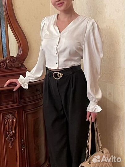 Блузка шелковая