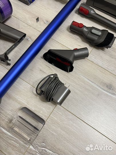 Dyson V11 Absolute пылесос