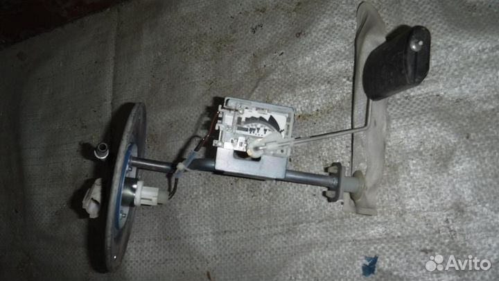 Датчик уровня топлива Hyundai Tucson (JM) 2004-20