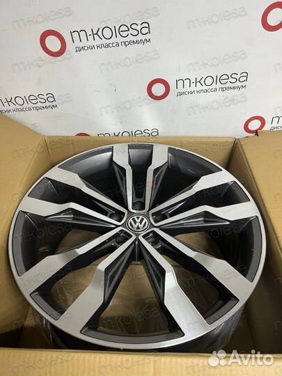 Диски Suzuka style Audi A4 A5 A7 A8 Q7 R20