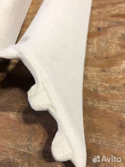 Обшивка стойки кузова передняя Mercedes-Benz