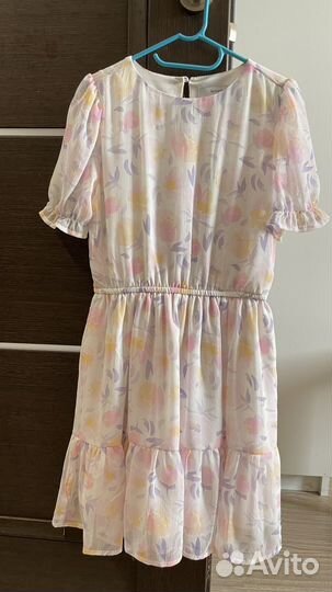 Платье reserved