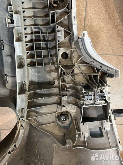 Audi A7 4G с 2010 г. - Задний усилитель Б/У