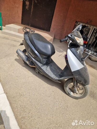 Honda dio af 62