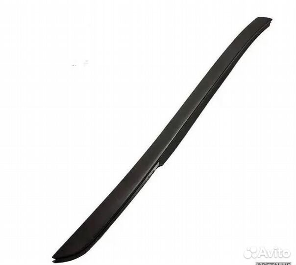 Молдинг лобового стекла левый Mercedes Vito 638