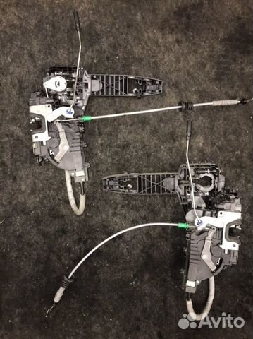 Замок передней двери Мерседес Вито 447 w447