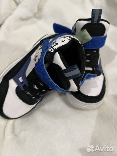 Дтские кросовки