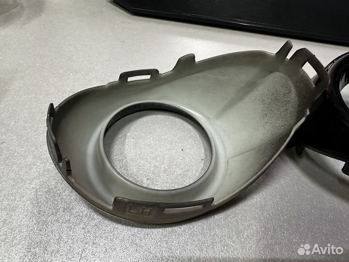 Очки туманника черный глянец ford focus 3