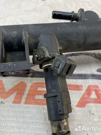 Топливная рейка Peugeot 307 легковой универсал RFJ