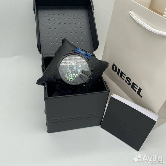 Наручные часы Diesel DZ4512 с хронографом