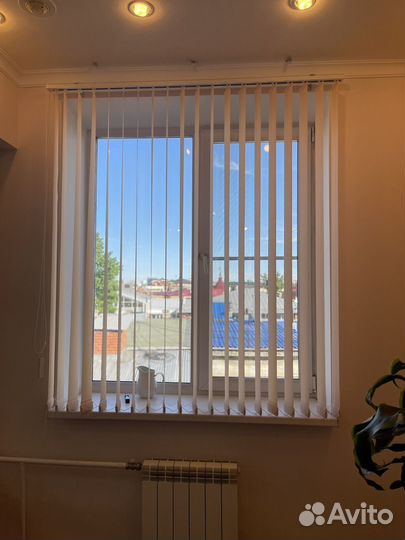 Жалюзи оконные