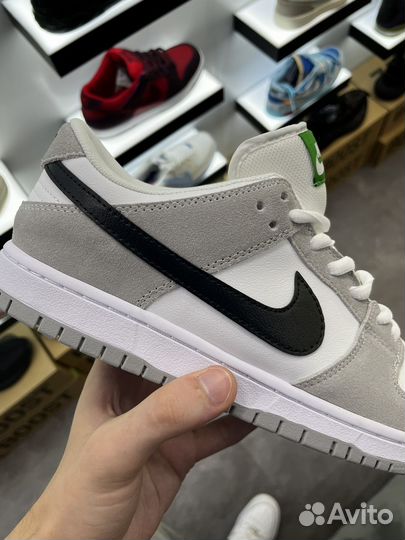 Кроссовки Nike