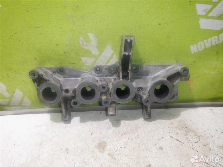 Коллектор впускной Рено Кенгу Кангу