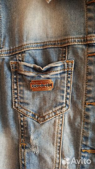 Джинсовая жилетка