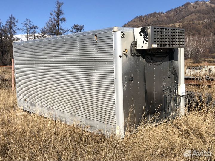 Продам рефрижератор