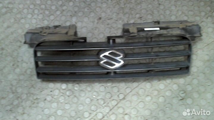 Решетка радиатора Suzuki Ignis, 2003