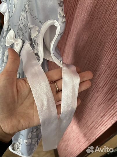 Платье праздничное