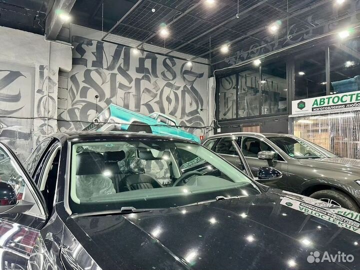 Лобовое стекло BMW4 series