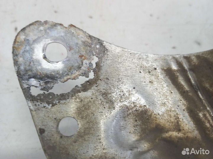 Термоэкран глушителя Skoda Octavia A5