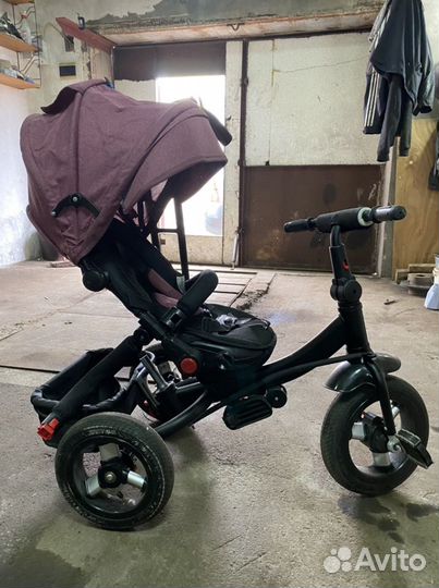 Детский велосипед с ручкой