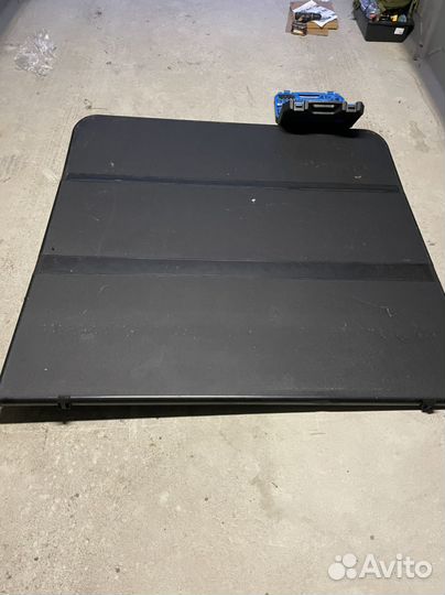 Крышка пикапа