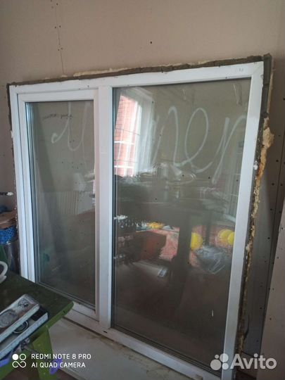 Пластиковле окно с подокоником и отлив