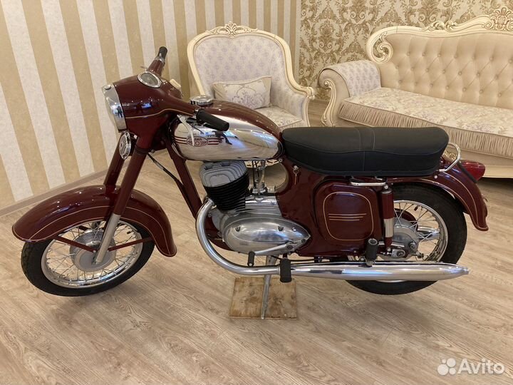 Новая Ява 559