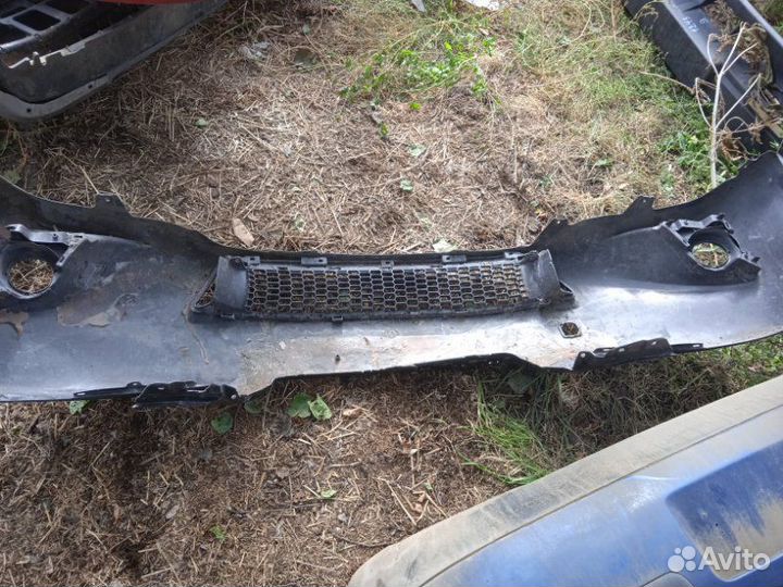 Бампер передний Lexus Es