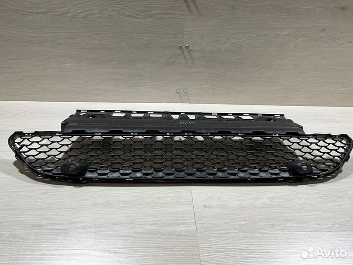 Решётка переднего бампера Mercedes GLS X167