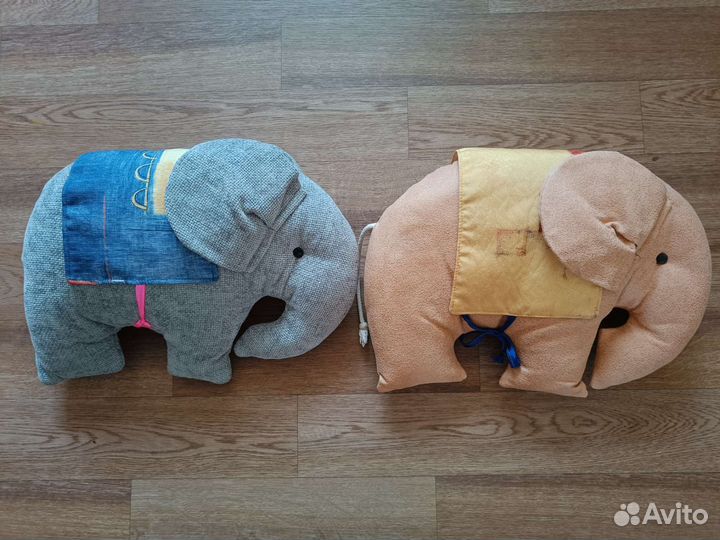 Слоны (игрушка, диванная подушка)