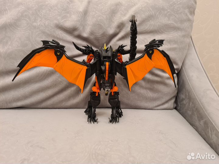 Predaking трансформер