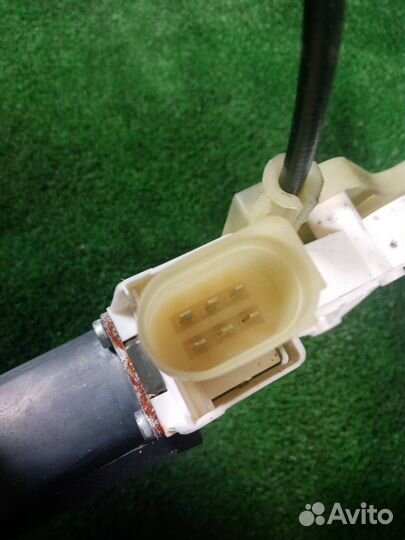 Стеклоподъемный механизм передний правый Bmw 335I