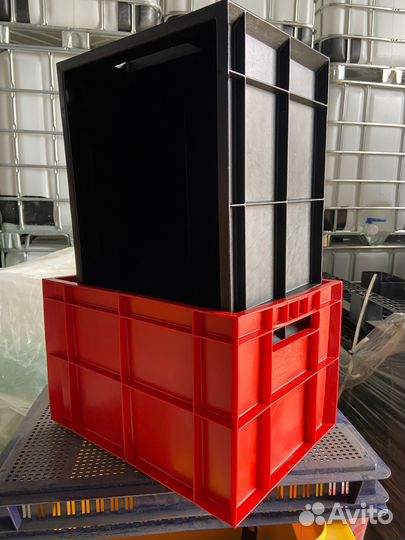 Ящики молочные 