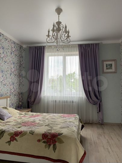 Дом 160 м² на участке 5 сот.