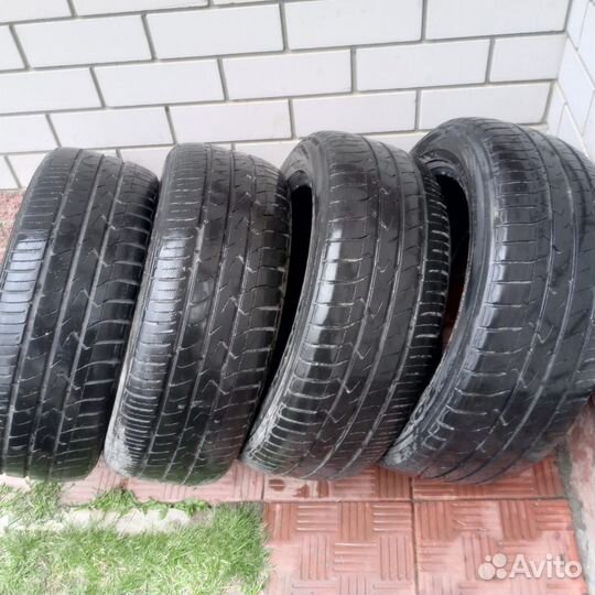 Toyo Tranpath MPZ 215/55 R17 94V