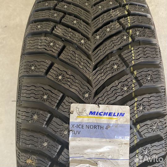 Michelin X-Ice North 4 SUV 275/45 R22 112T