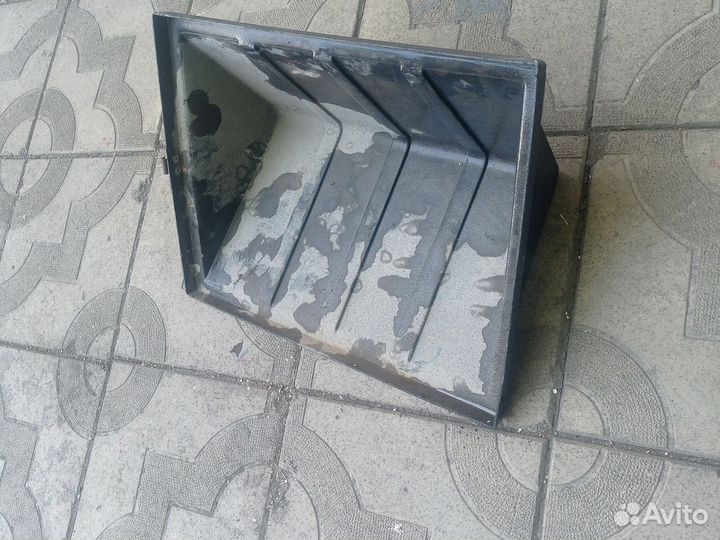 Акамуляторная крышка