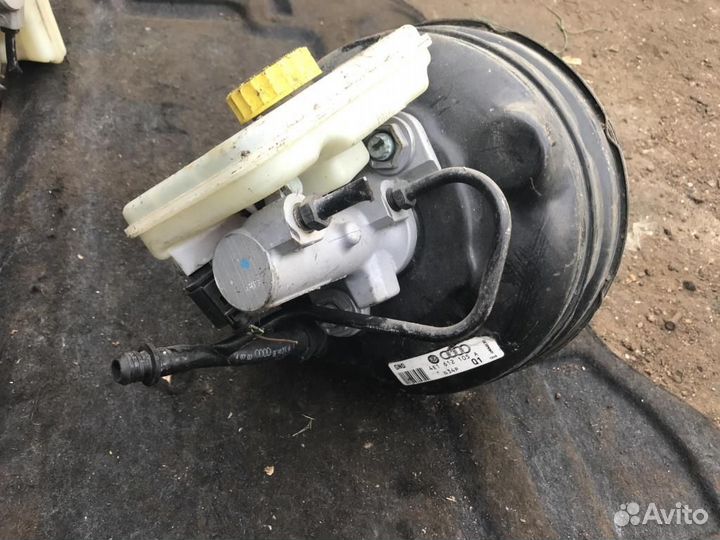 Вакуумный усилитель тормозов 4E1612105A 4.2 Бенз