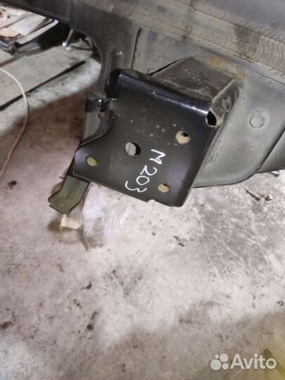 Кронштейн усилителя задний Mitsubishi outlander 3