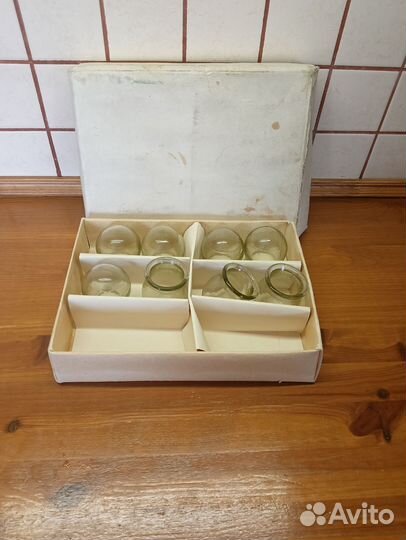 Банки стеклянные медицинские