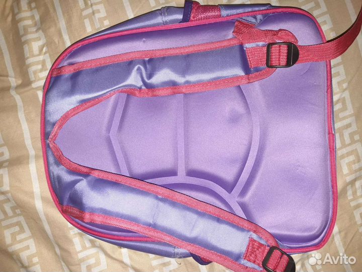 Рюкзак школьный