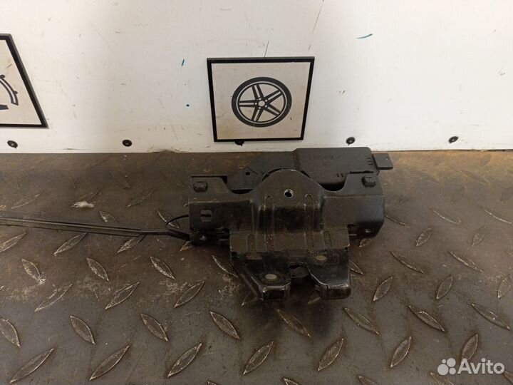 Замок багажника для BMW 3-serie E46